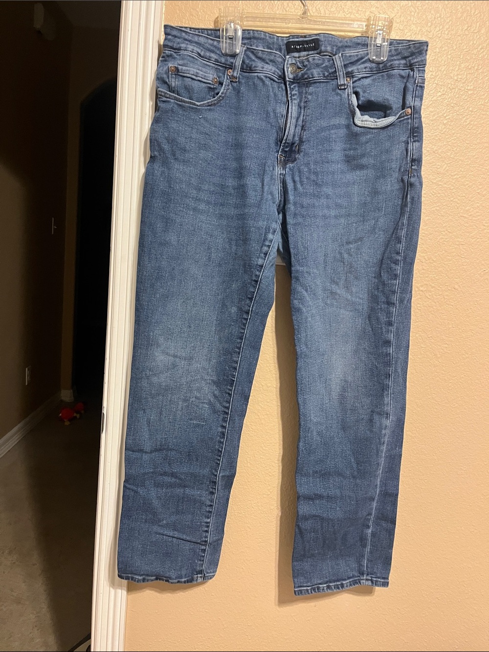 Aeropostale Men's Blue Denim Jeans - Classic Straight Fit